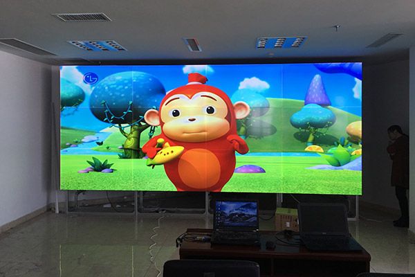 客戶在采購(gòu)無縫拼接屏?xí)r需要注意哪些問題？